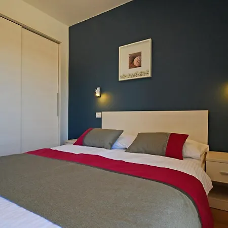 Three-bedroom Near Sea * Rabac