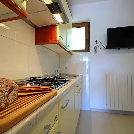 Apartment Three-bedroom Near Sea *