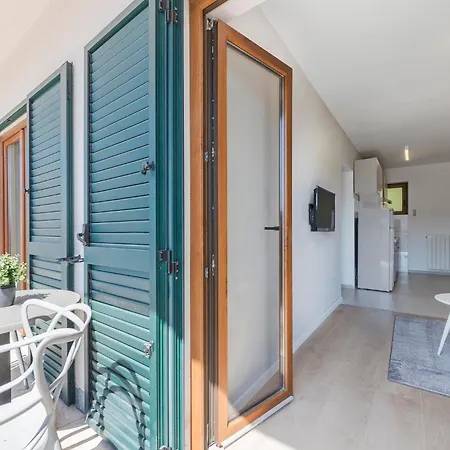 Three-bedroom Near Sea Apartman Rabac