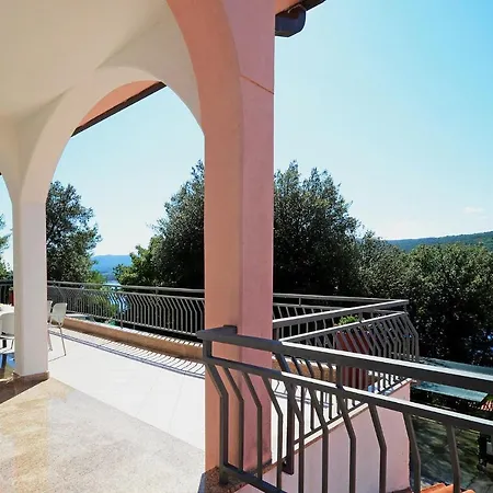 Three-bedroom Near Sea Apartment Rabac